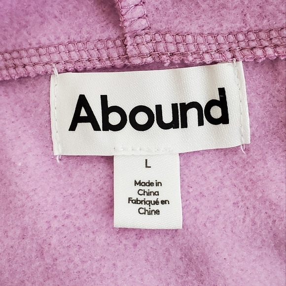 Abound Hawaii Sleeveless Hoodie - Picture 3 of 4